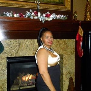 Meet your Posher, Venita